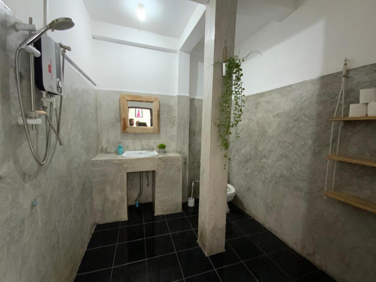 Auberge de jeunesse La Casa - Thakhek Extérieur photo