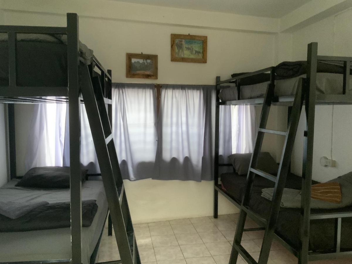 Auberge de jeunesse La Casa - Thakhek Extérieur photo